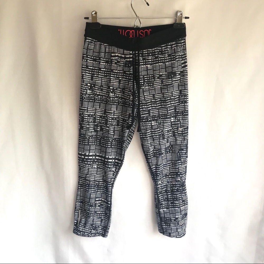 Nike Dri-Fit leggings.